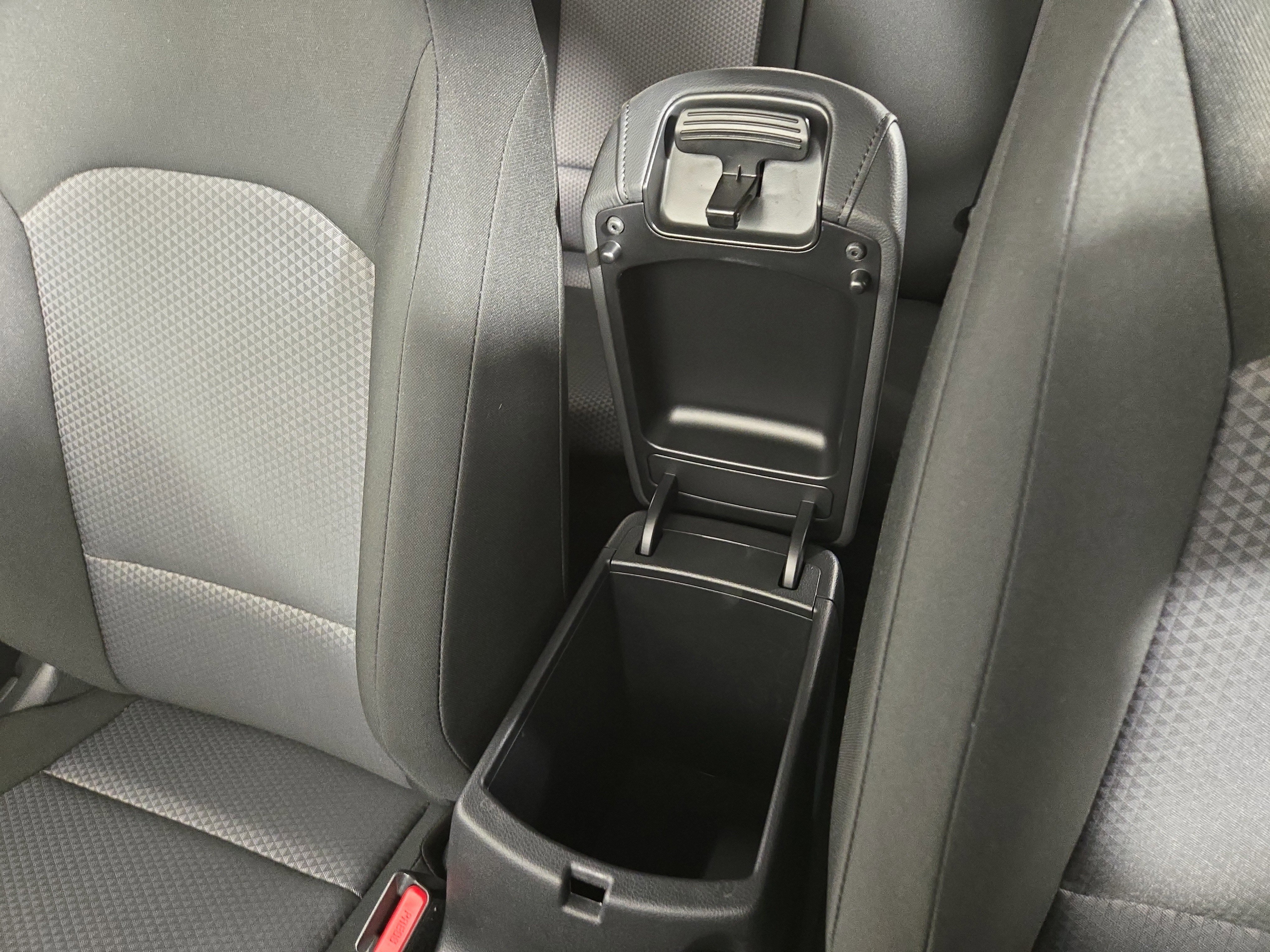 Used 2023 Kia Soul LX w/ LX Technology Package image 26