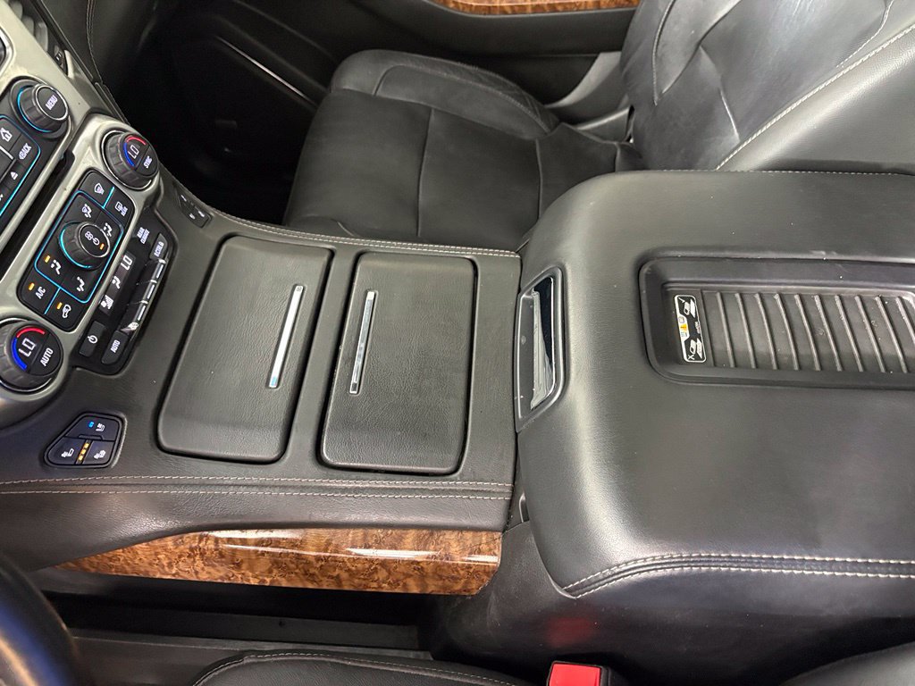 Used 2020 Chevrolet Tahoe Premier AWD/4WD image 34