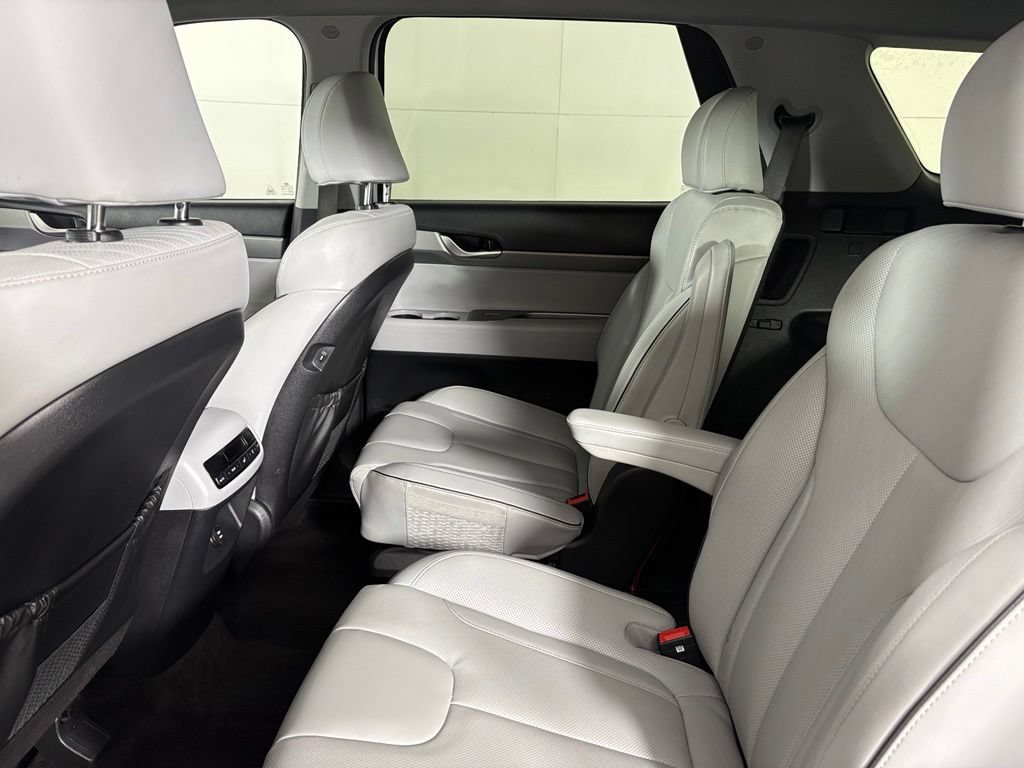 Used 2025 Hyundai Palisade SEL FWD image 36