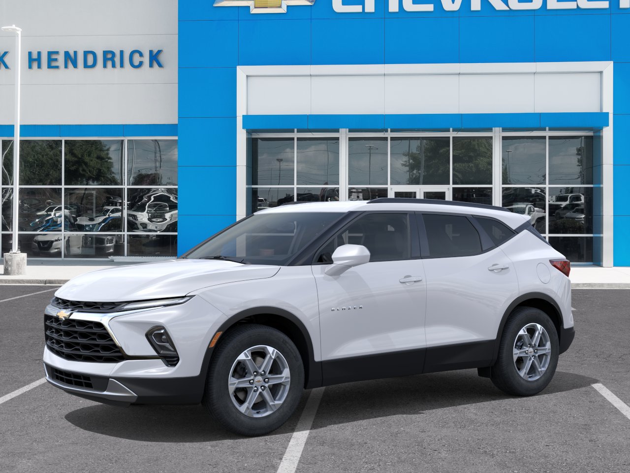 New 2026 Chevrolet Blazer LT w/ Convenience Package FWD image 3