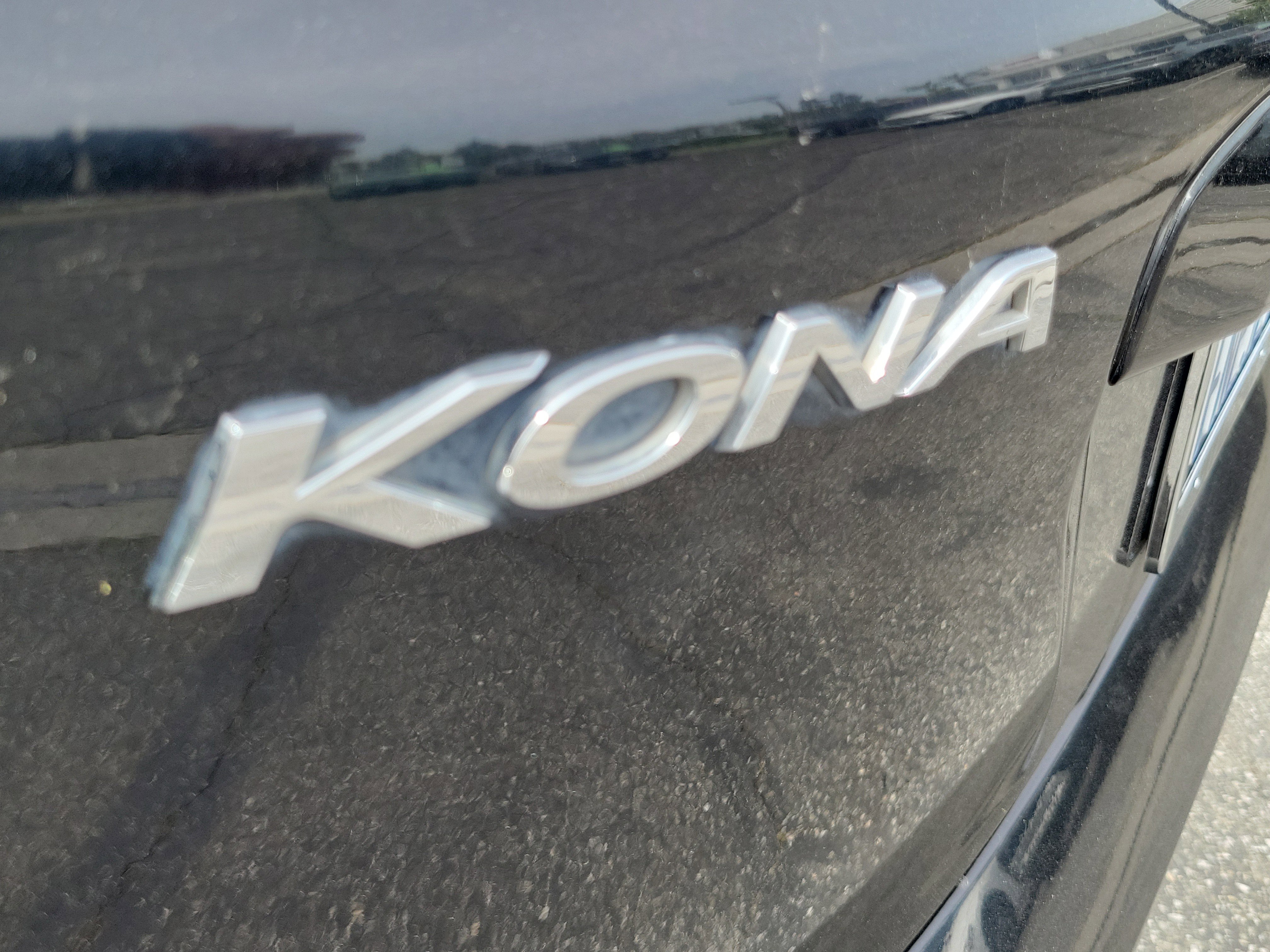 Certified 2023 Hyundai Kona SE w/ Cargo Package image 26