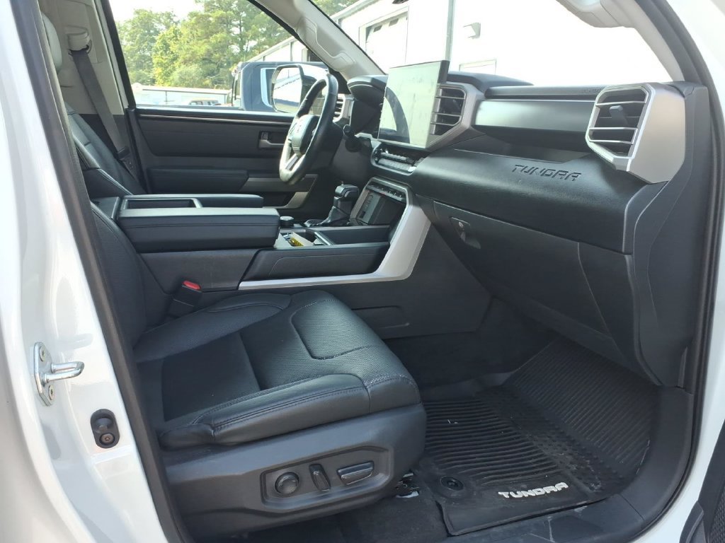 Used 2022 Toyota Tundra SR5 RWD image 11