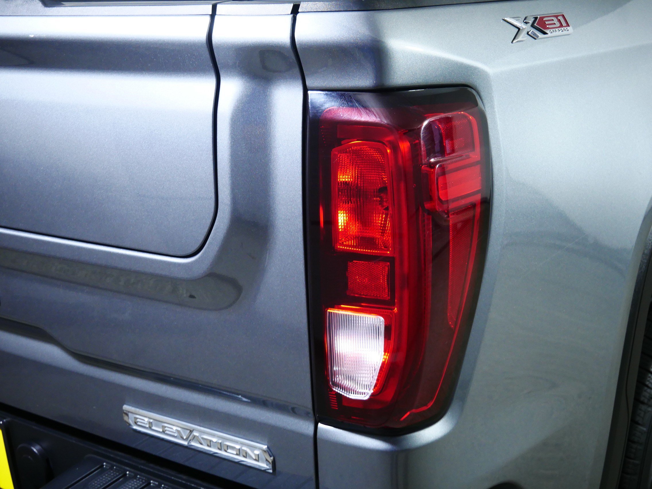Certified 2021 GMC Sierra 1500 Elevation w/ X31 Off-Road Package AWD/4WD image 17