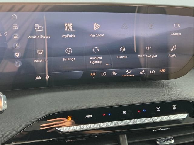 Certified 2026 Buick Enclave Sport Touring FWD image 27
