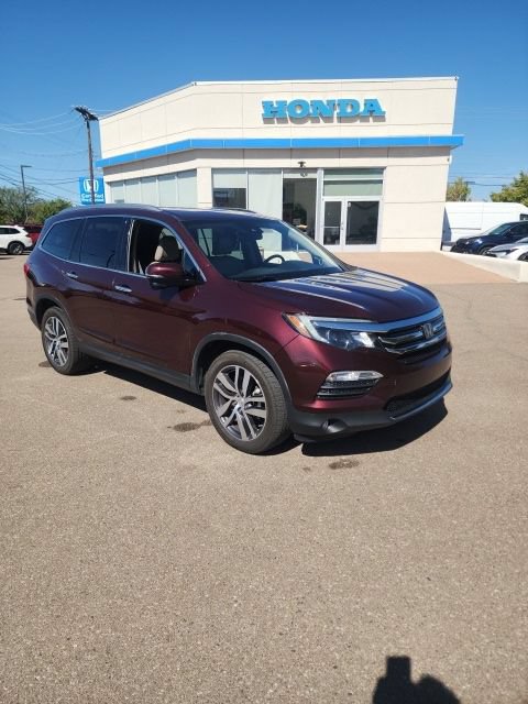 Certified 2017 Honda Pilot Touring image 1