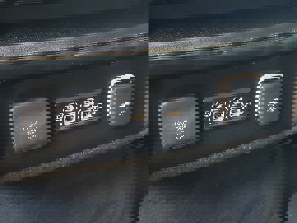 Used 2022 Jeep Wagoneer Series I image 12