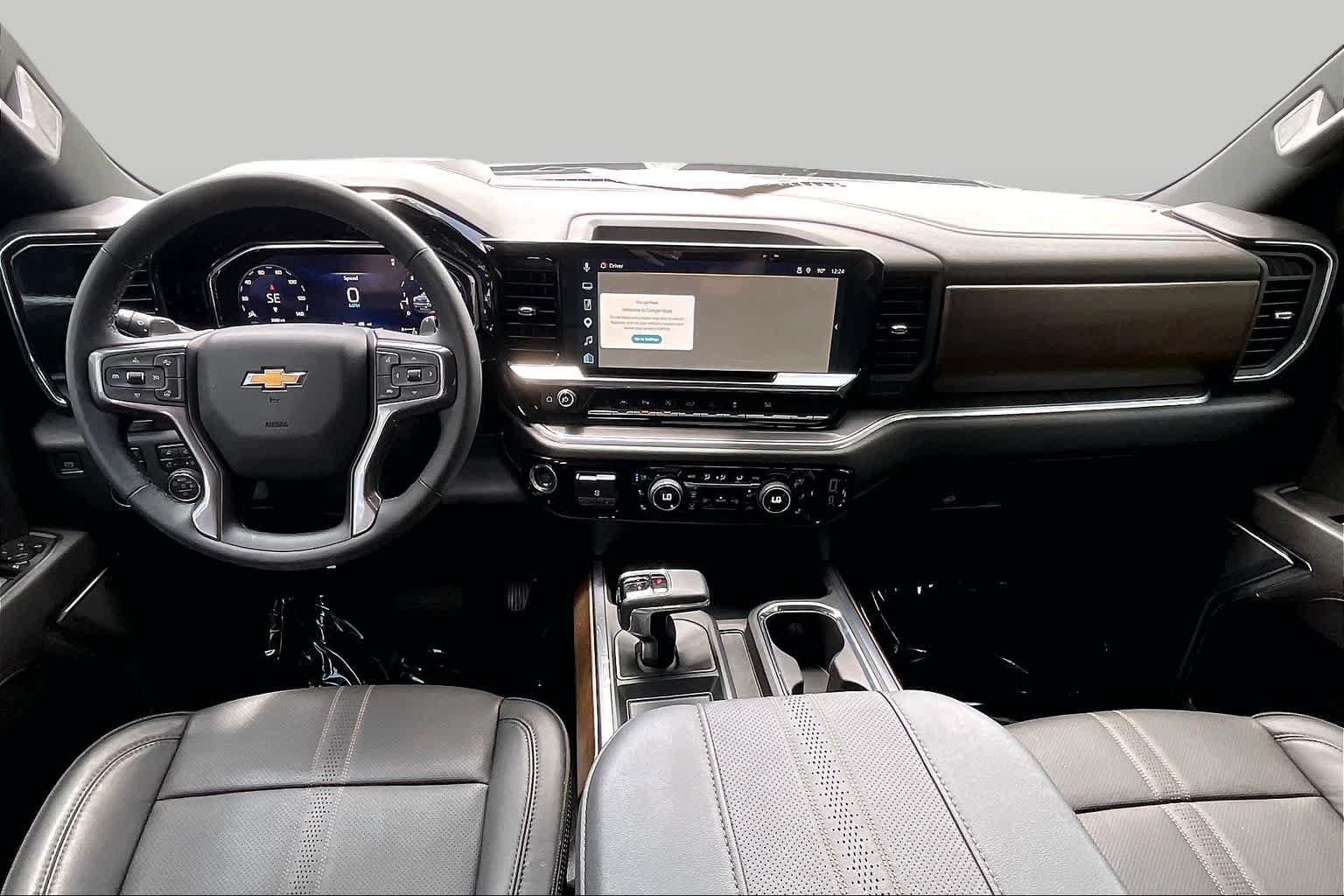 Used 2026 Chevrolet Silverado 1500 High Country w/ High Country Premium Package AWD/4WD image 29