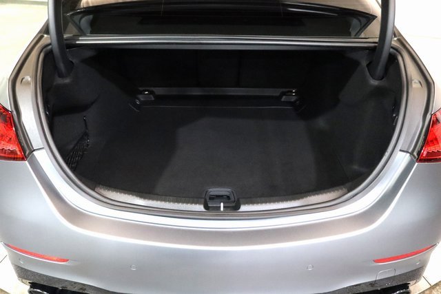 Used 2023 Mercedes-Benz C 43 AMG 4MATIC Sedan image 31