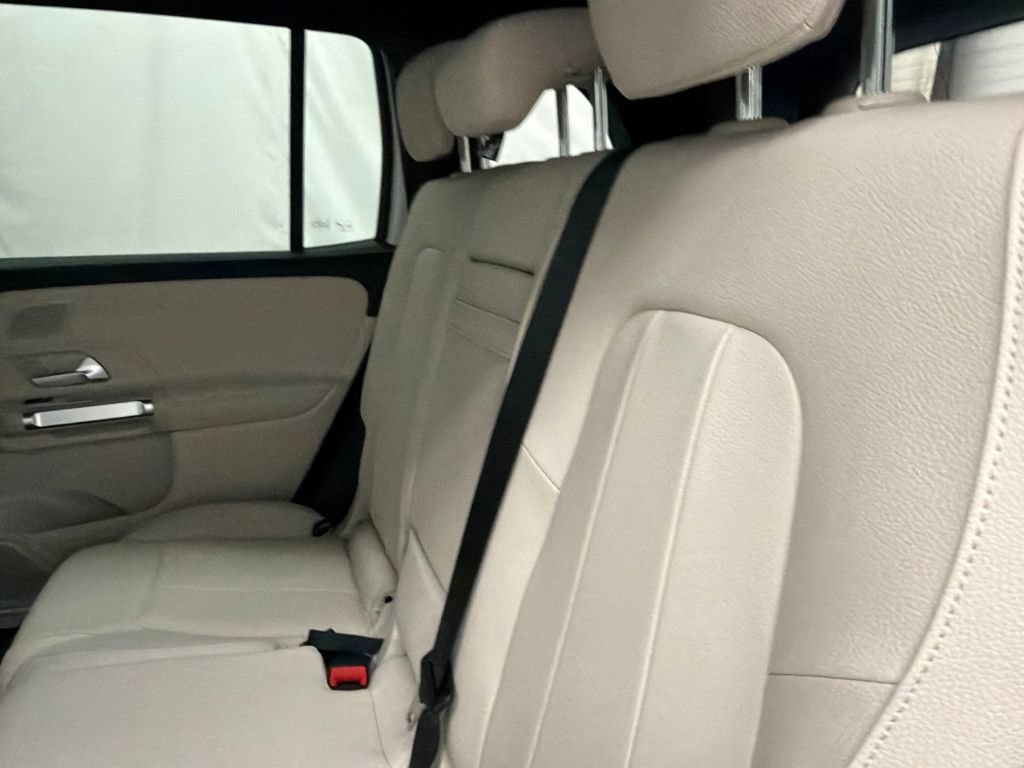New 2026 Mercedes-Benz GLB 250 image 19