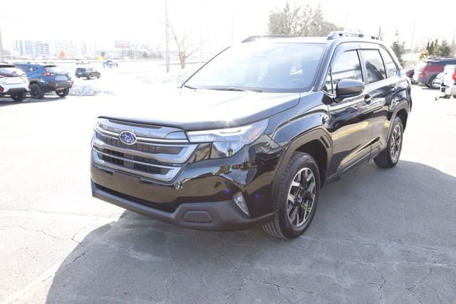 Used 2025 Subaru Forester Premium image 11