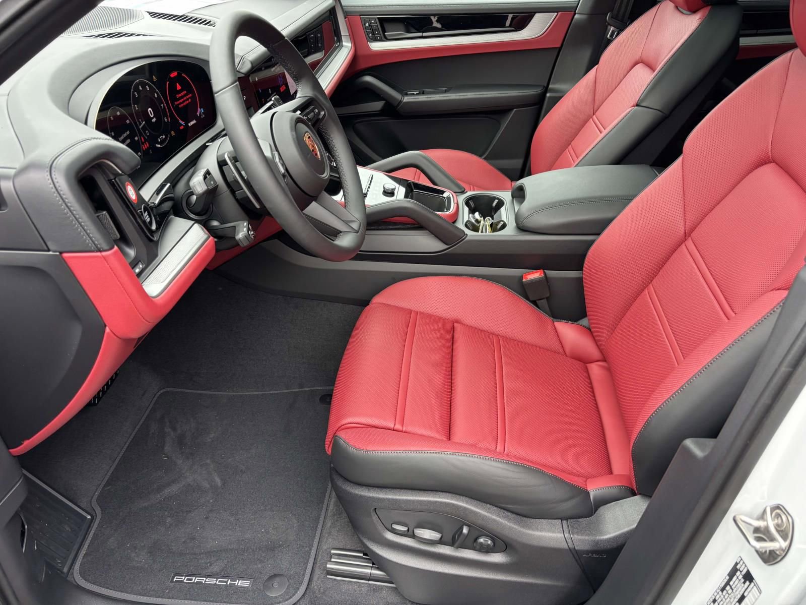 New 2026 Porsche Cayenne image 20