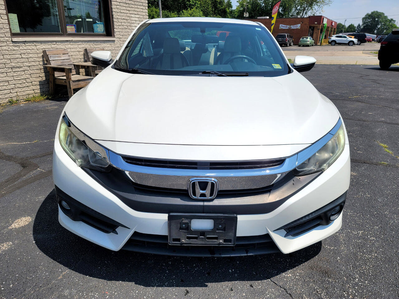 Used 2017 Honda Civic EX-L image 2