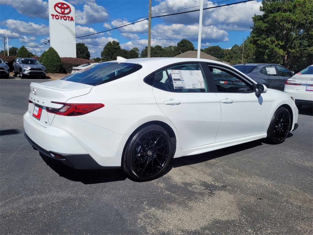 New 2026 Toyota Camry SE image 12