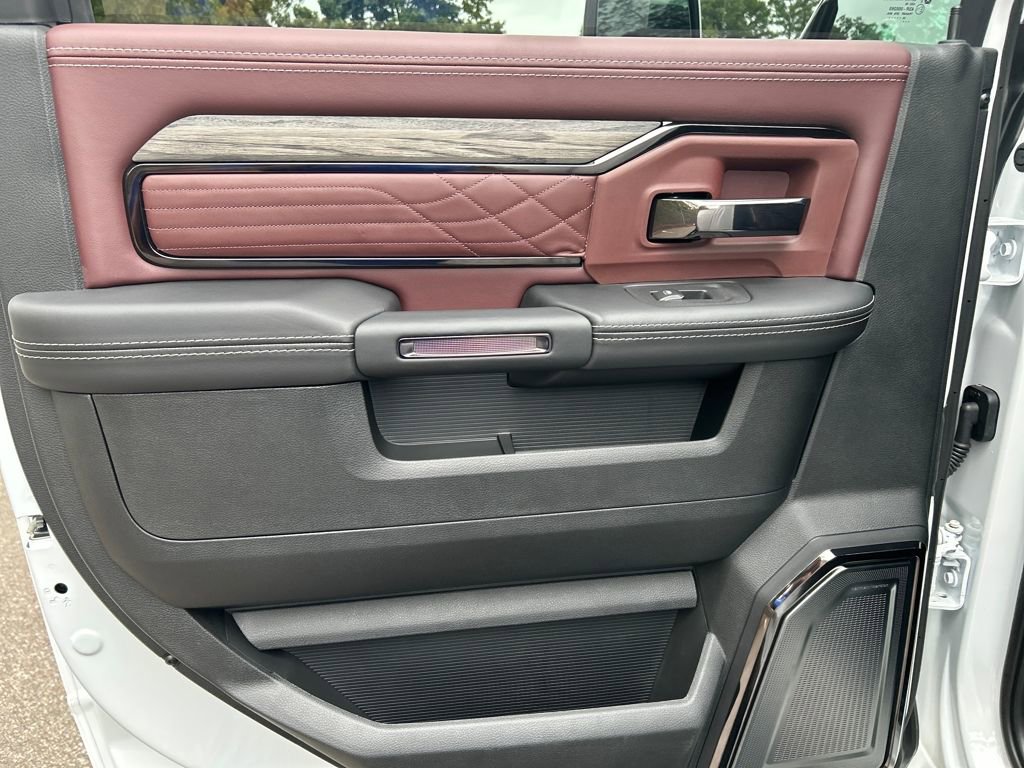 New 2026 RAM 3500 Limited image 27