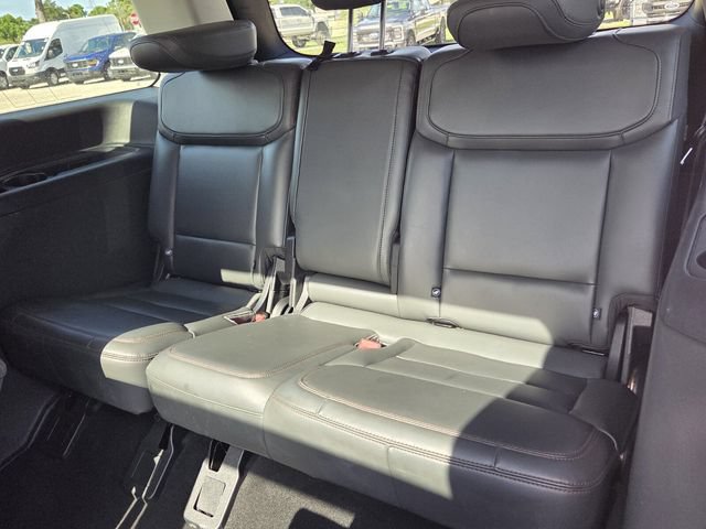 Certified 2025 Ford Expedition Active AWD/4WD image 14