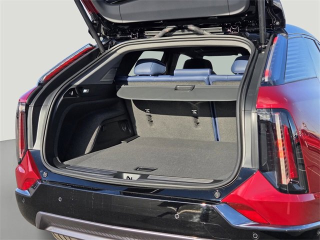 New 2026 Cadillac Optiq Sport 2 image 17