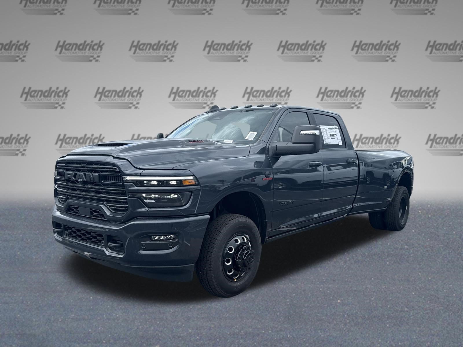 New 2026 RAM 3500 Laramie AWD/4WD image 4
