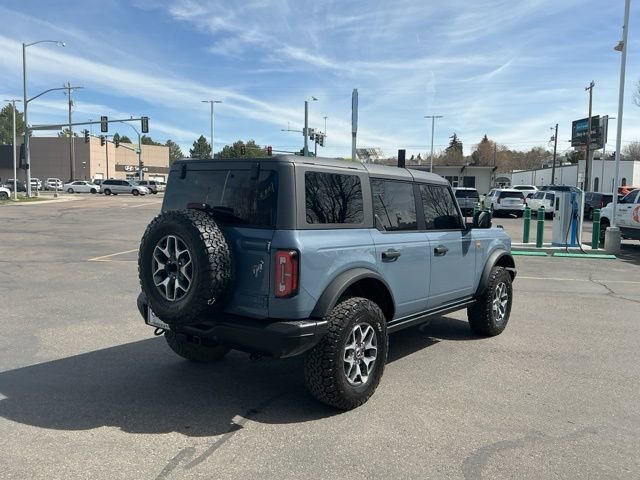 Used 2023 Ford Bronco Badlands image 3