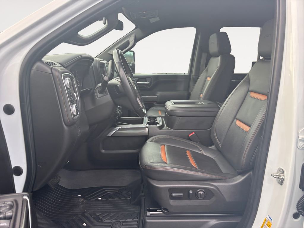 Used 2022 GMC Sierra 3500 AT4 w/ AT4 Preferred Package image 16