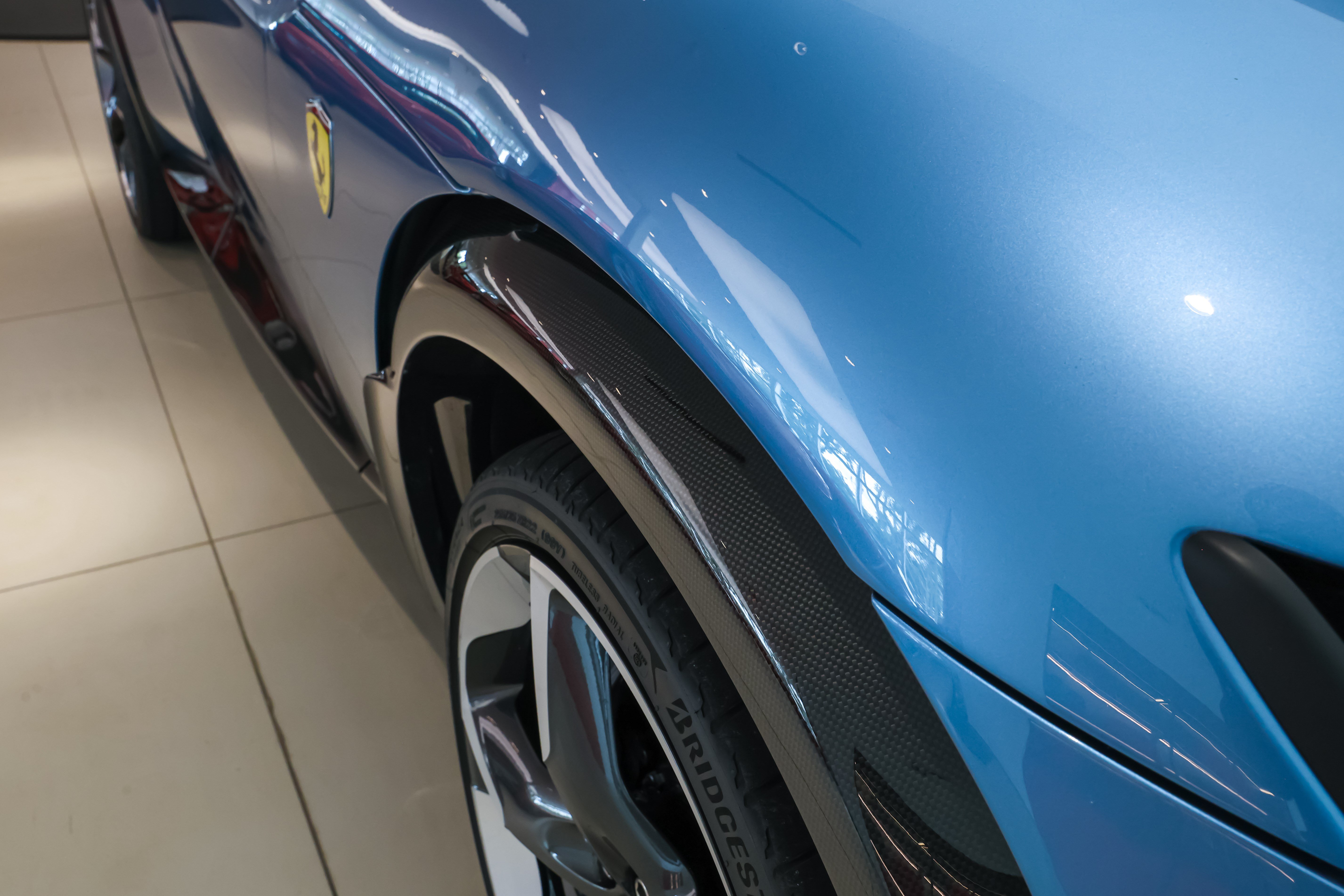 Used 2025 Ferrari Purosangue AWD/4WD image 18