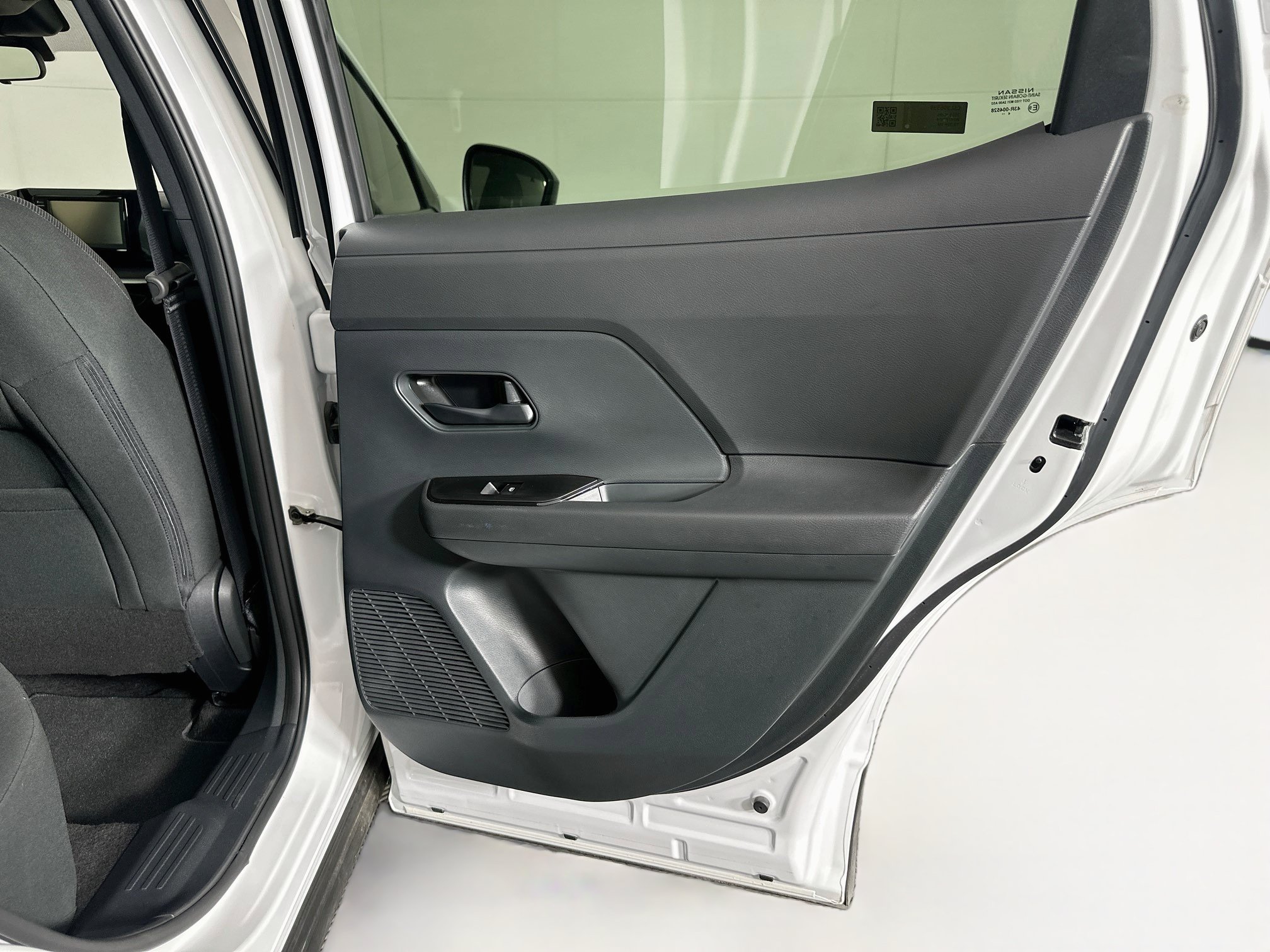 Used 2025 Nissan Kicks S FWD image 27