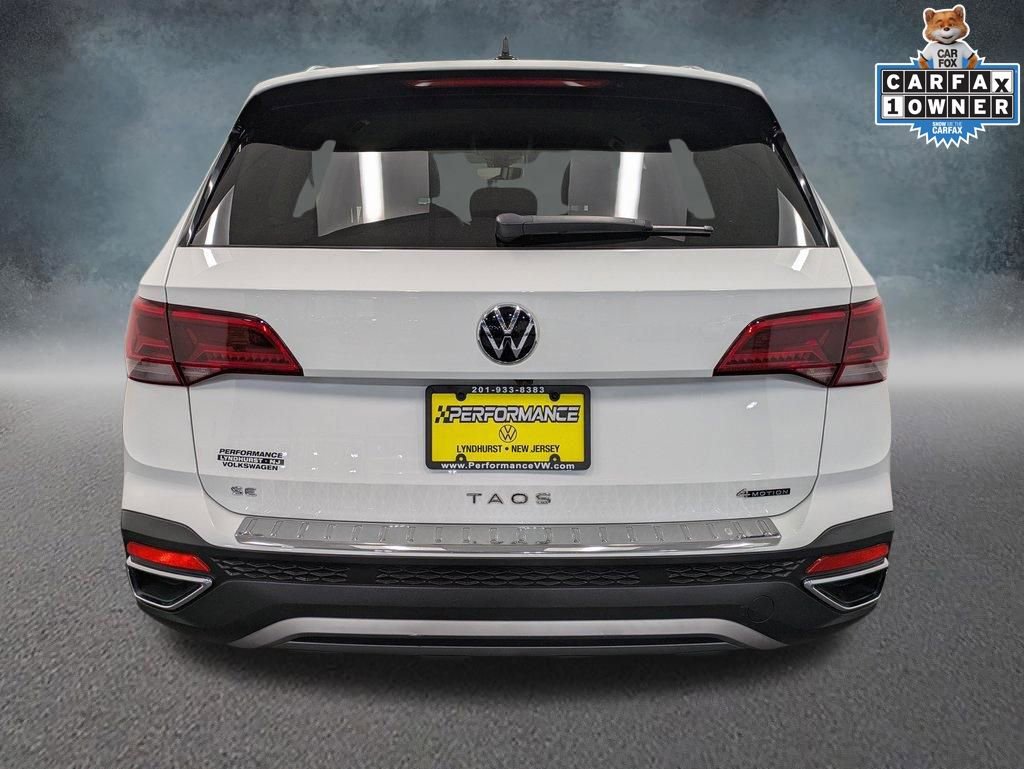 Used 2022 Volkswagen Taos SE w/ IQ.Drive SE Package AWD/4WD image 6