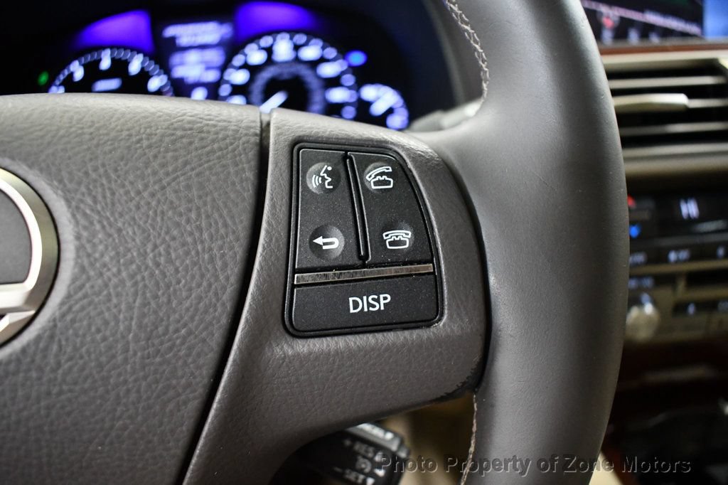 Used 2015 Lexus LS 460 AWD w/ Comfort Package image 34