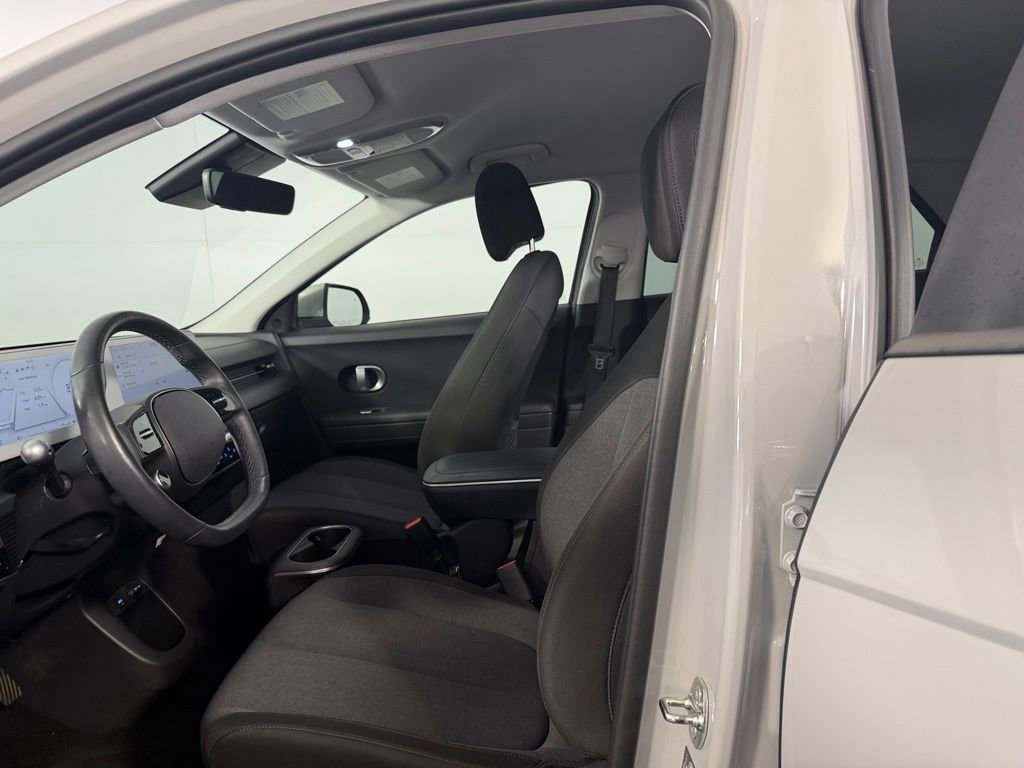 Used 2024 Hyundai Ioniq 5 SEL RWD image 25