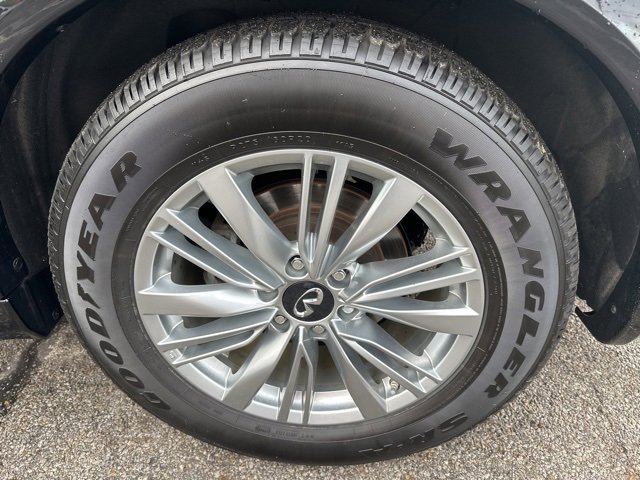 Used 2018 INFINITI QX80 4WD w/ Driver Assistance Package image 34