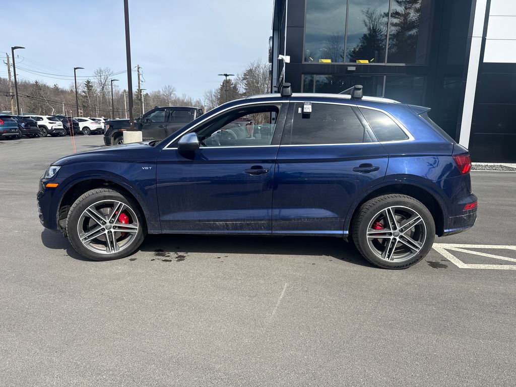 Used 2018 Audi SQ5 Premium Plus w/ S Sport Package image 2