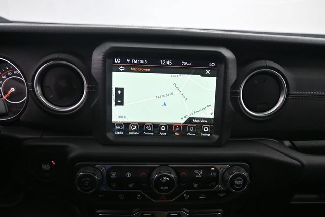 Used 2022 Jeep Wrangler Unlimited Sahara w/ LED Lighting Group AWD/4WD image 11