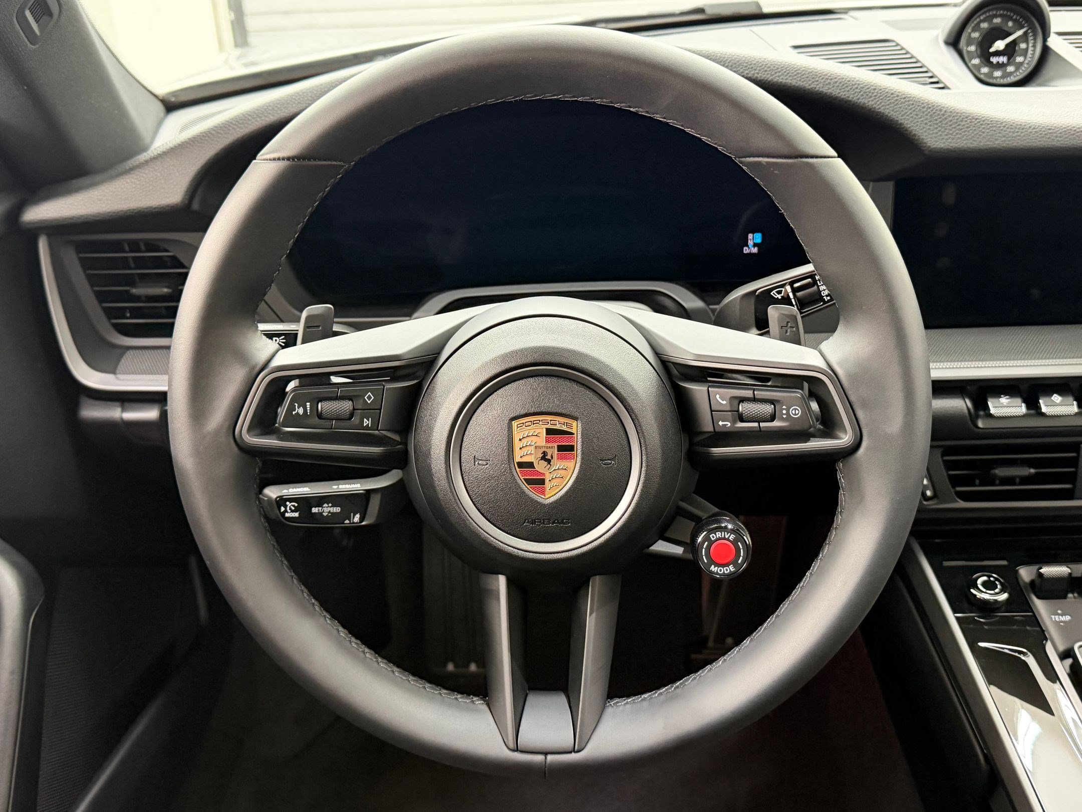 Certified 2025 Porsche 911 Carrera RWD image 11