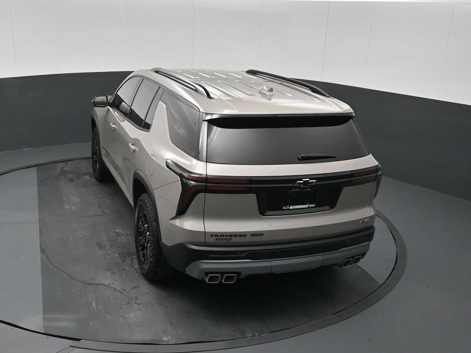 Used 2026 Chevrolet Traverse Z71 w/ Driver Confidence Package AWD/4WD image 11