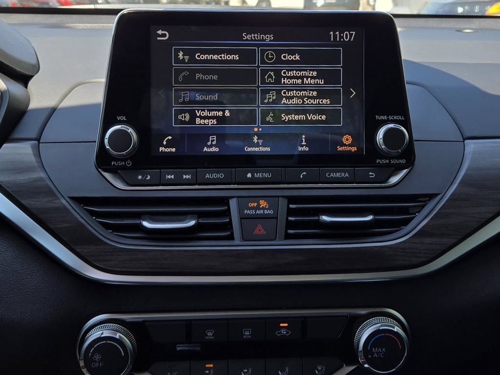 New 2026 Nissan Altima 2.5 SV FWD image 14