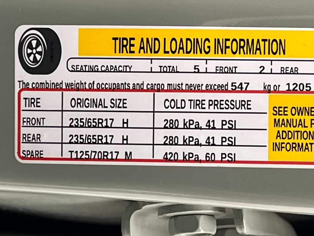 Used 2025 Chevrolet Equinox LT w/ Convenience Package II AWD/4WD image 74