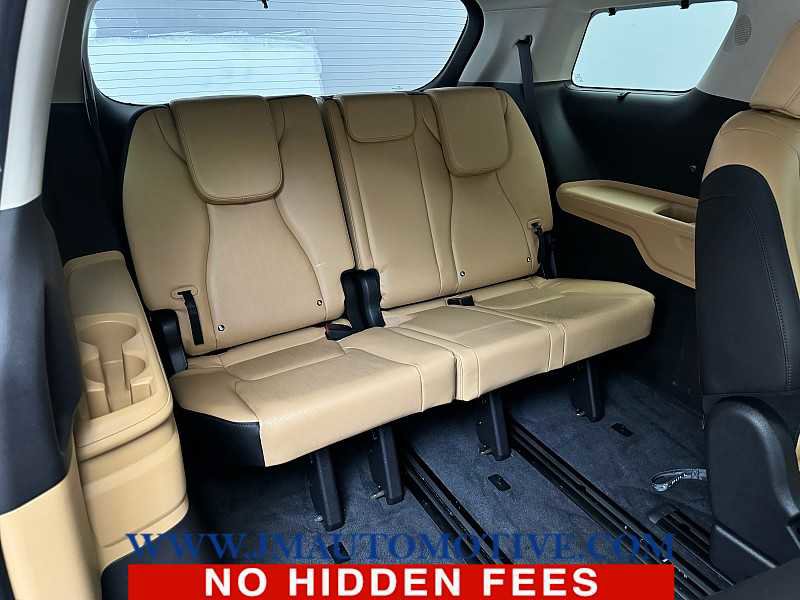 Used 2022 Kia Carnival EX FWD image 19