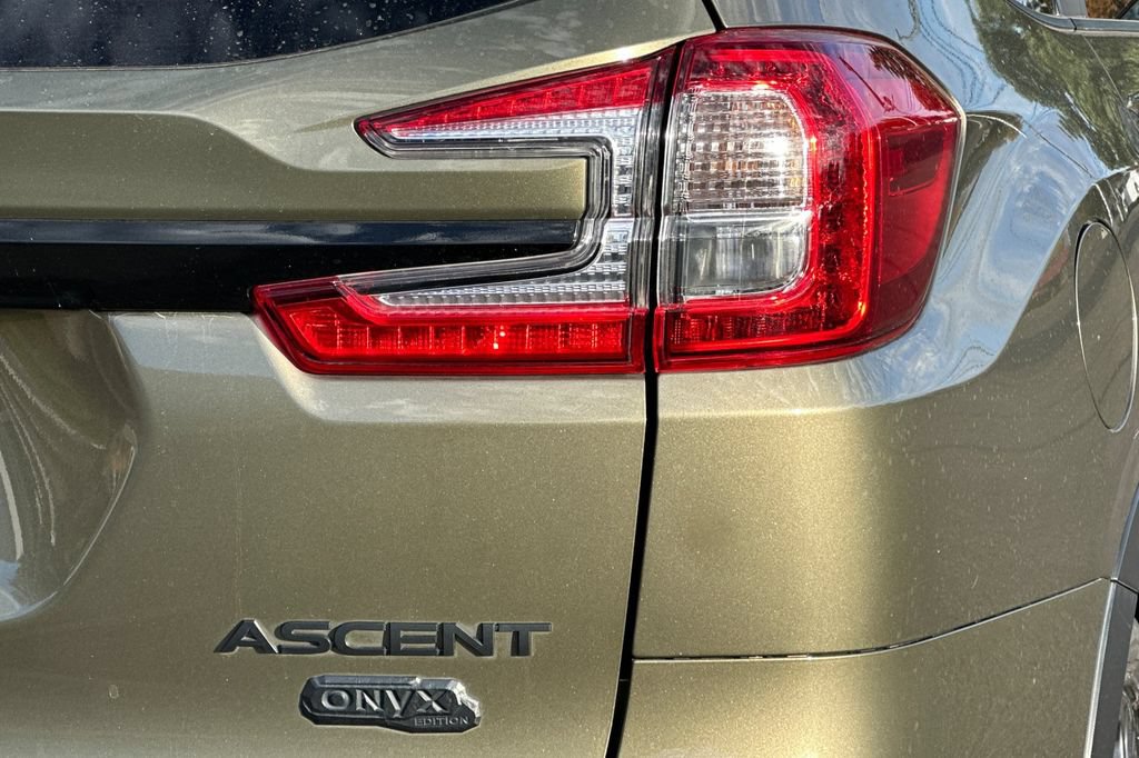 Used 2023 Subaru Ascent Onyx Edition AWD/4WD image 30