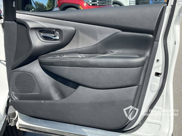 Used 2024 Nissan Murano SL FWD image 32