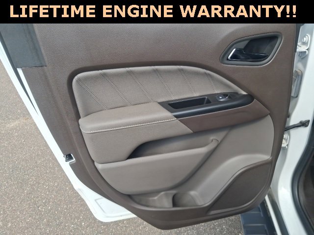 Certified 2022 GMC Canyon Denali image 16