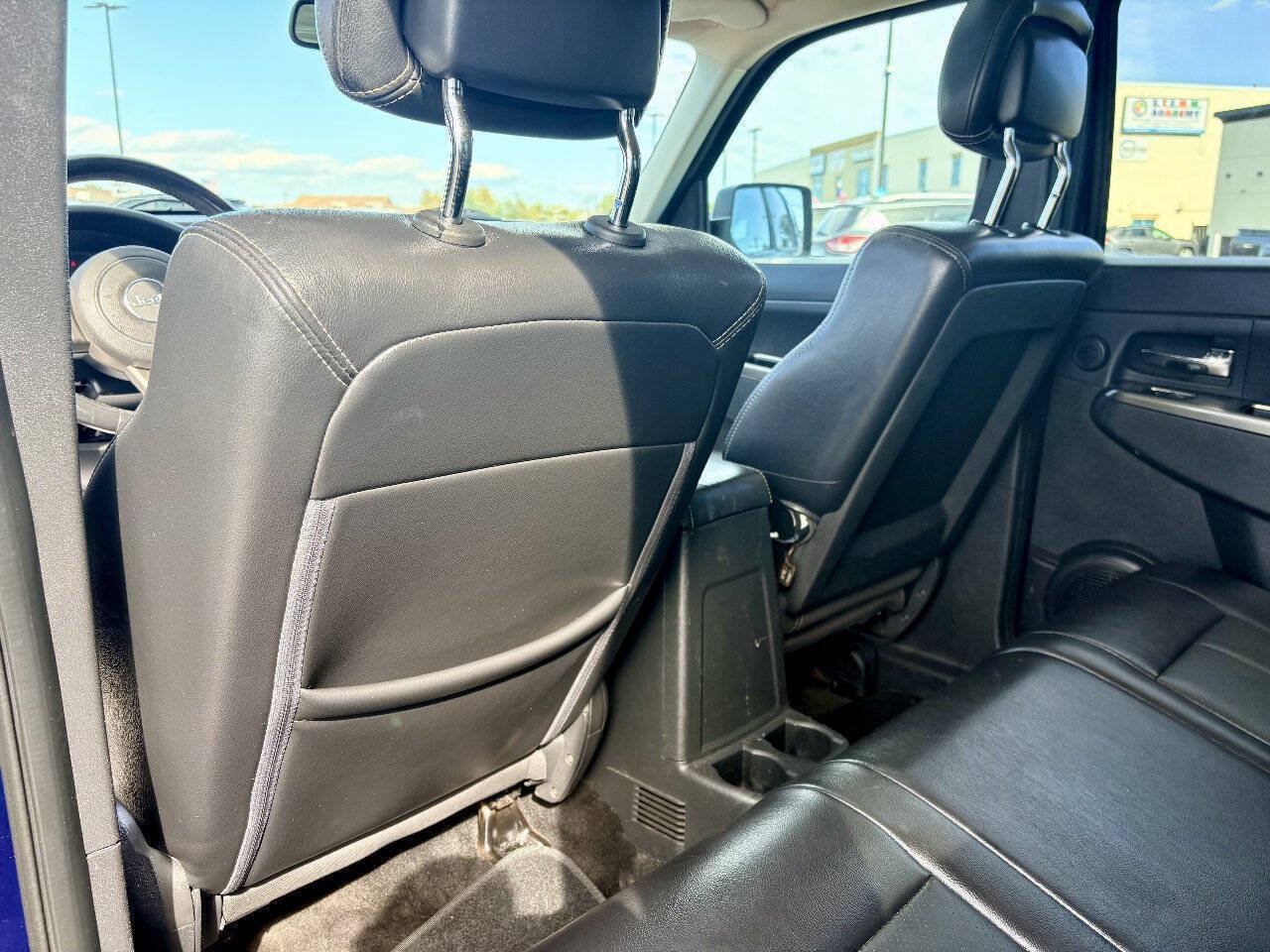 Used 2012 Jeep Liberty Limited Jet w/ Comfort/Convenience Group AWD/4WD image 19