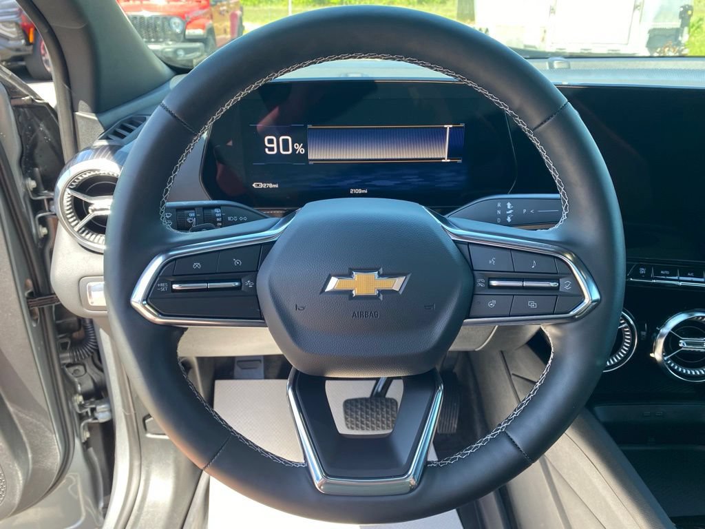New 2026 Chevrolet Blazer EV LT AWD/4WD image 15