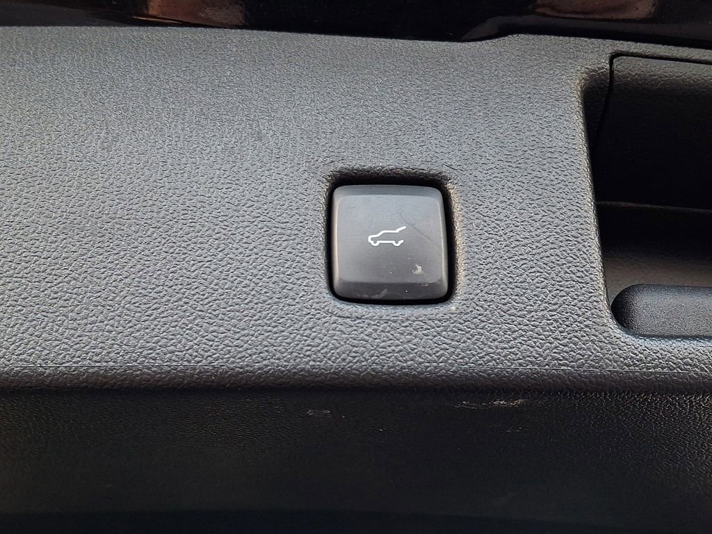 Certified 2023 Ford Escape ST-Line Elite w/ Premium Technology Package image 28