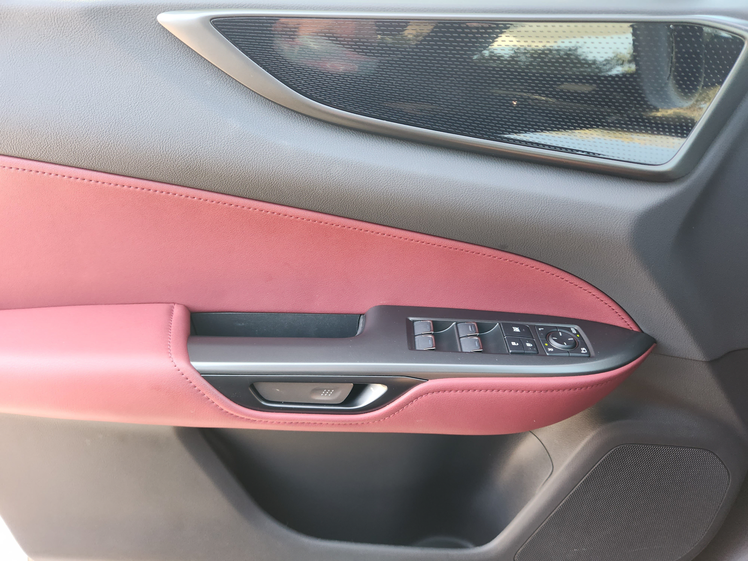 Certified 2026 Lexus NX 350 AWD w/ Accessory Package (Z1) image 17