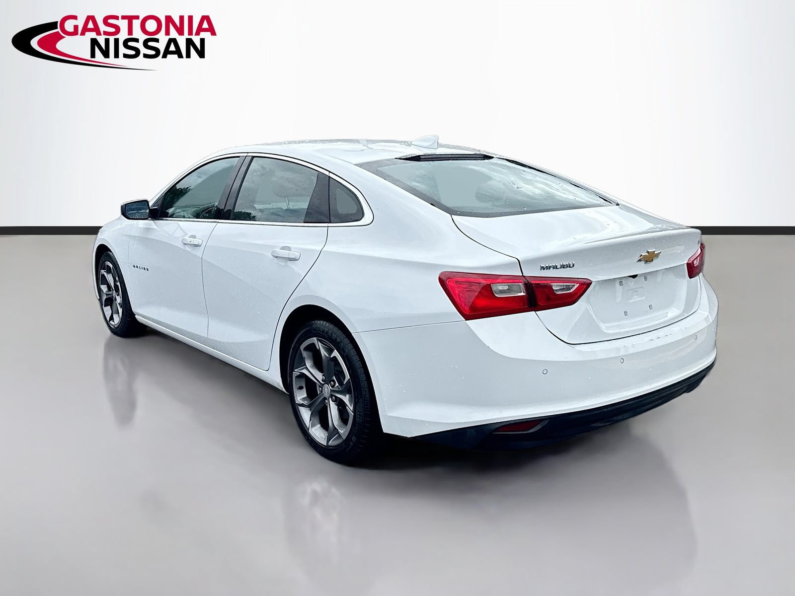 Used 2024 Chevrolet Malibu LT FWD image 6