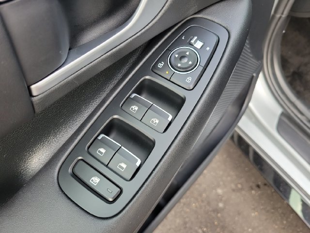 Used 2025 Hyundai Sonata SEL FWD image 13
