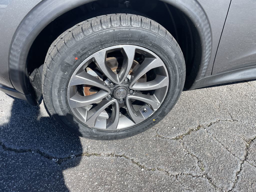 Used 2017 Nissan Juke SV AWD/4WD image 17