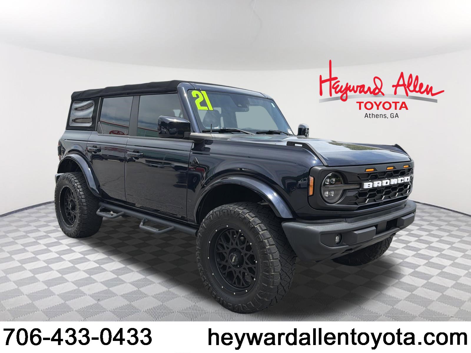 Used 2021 Ford Bronco Outer Banks AWD/4WD image 1