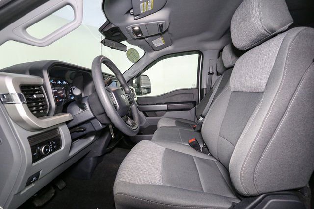 Used 2025 Ford F350 XLT image 37