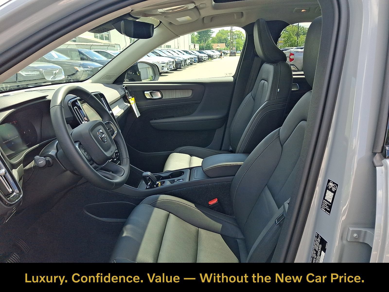 Certified 2026 Volvo XC40 B5 Core w/ Protection Package Premier AWD/4WD image 14