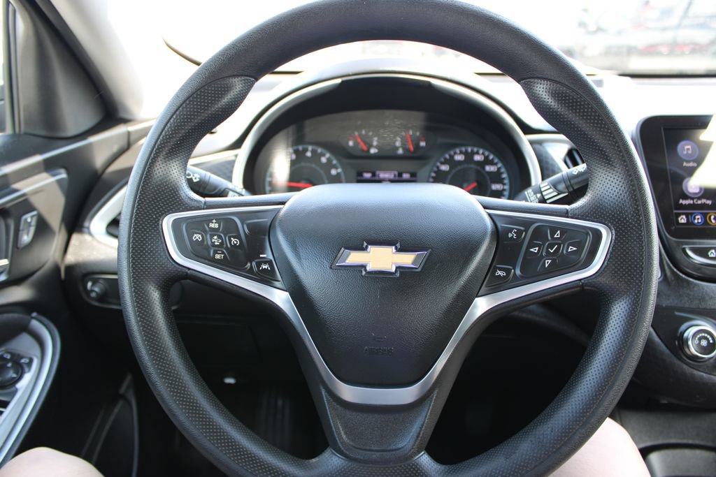 Used 2023 Chevrolet Malibu LS FWD image 30